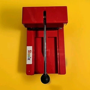Red Sizzix Big Shot Die Cutting Machine Provo Craft With System Converter - Picture 1 of 13