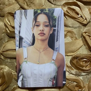 Manon KATSEYE Chaos Edition K-Pop Idol Photo GIRL Card Glam Silver - Picture 1 of 2