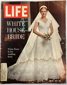 VTG June 18, 1971 Life Magazine Tricia Nixon in Her Wedding Dress- Look Photos - Picture 1 of 9