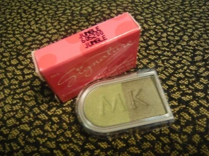 MARY KAY SIGNATURE EYE COLOR DUET ~JUNGLE~605200~NEW IN BOX~FREE S/H - Foto 1 di 1