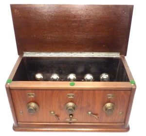 vintage FRESHMAN MASTERPIECE  BATTTERY RADIO - Untested w/ ALL 5 GLOBE TUBES - Picture 1 of 12