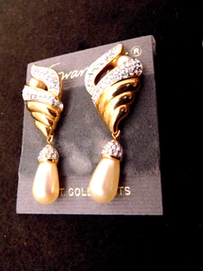 New Vtg 80s Swarovski Conch Shell Pearl Drop Pave Crystal 14K Gold Post Earrings - Picture 1 of 2