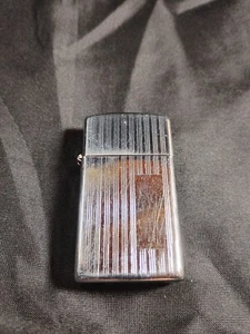 Vertical Line "NOT ENGRAVED" 1992 Zippo Slim                            BB - Picture 1 of 11