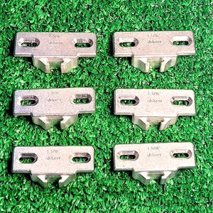Lote de 6 placas de montaje superpuestas Blum 130.113-01.21, 1-5/16 pulgadas nuevo stock antiguo - Imagen 1 de 8