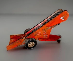 Vintage Tonka Red Pressed Steel Sandloader Conveyor Belt Construction Toy - Picture 1 of 7