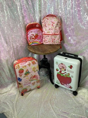 Fresa Shortcake Care Bears Estilo Retro Maleta Mochila Lote Nuevo con Etiquetas *LEER* Foto 1 de 4