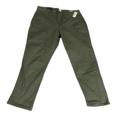 NWT Gap The Girlfriend Women’s Khaki Pants Green Size 14 Straight Leg - Image 1 of 4