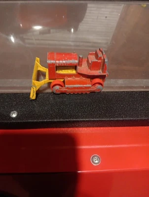 Vintage Lesney Matchbox ~ King Size Case Tractor No. K 17  Missing Treads, As Is - Image 1 of 4