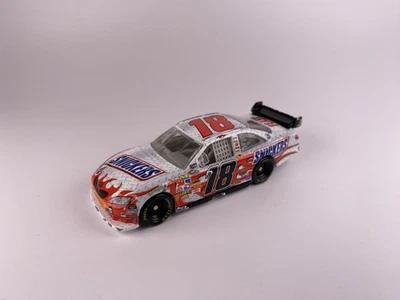 *RARE* 2008 KYLE BUSCH SNICKERS TOYOTA CAMRY COT 1/64 NASCAR DIE-CAST - Image 1 of 3
