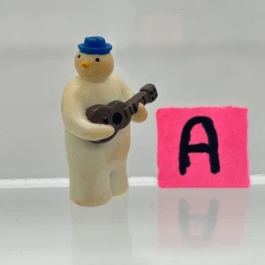 Vintage 2003 The Snowman Raymond Briggs Retro Mini Figure Keychain Toy *Defect* - Picture 1 of 8