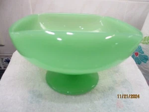 FENTON JADEITE LARGE SQUARE FOOTED COMPOTE - Picture 1 of 2