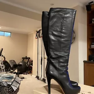 Prada schwarze weiche Kalbsleder Stiefel Calzature Donna in Nero 4" Absatz Größe 38,5 - Bild 1 von 9