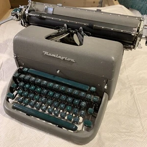 Antique Dark Grey W/Green Keys Remington Rand Super-Riter Typewriter With Cover - Picture 1 of 9