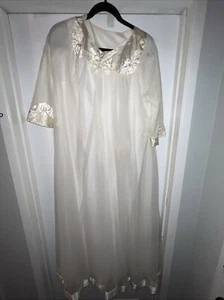 STUNNING VTG GOSSARD ARTEMIS Peach Nylon & Lace Nightgown Peignoir Robe Set M - Picture 1 of 6