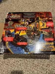 Zizzle 2007 Disney Pirates Of The Caribbean Whirpool Melee Figure Lot - Foto 1 di 14