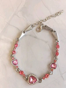 Silberfarben & Rosa Acryl Herz Perlen Armband 7,5 Zoll Plus Verlängerung Sehr guter Zustand - Bild 1 von 2