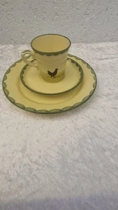 Grifo y gallina de cerámica Zeller 3 piezas. Taza de café platillo plato de desayuno - Imagen 1 de 4