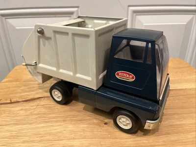 Vtg Original Tonka Truck Sanitary Garbage Services Pressed Steel With Box - Image 1 of 4