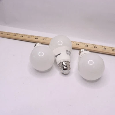 (3-Pk) EcoSmart A19 Dimmable Energy Star LED Light Bulb Daylight B7A19A60WESD34 - Image 1 of 4