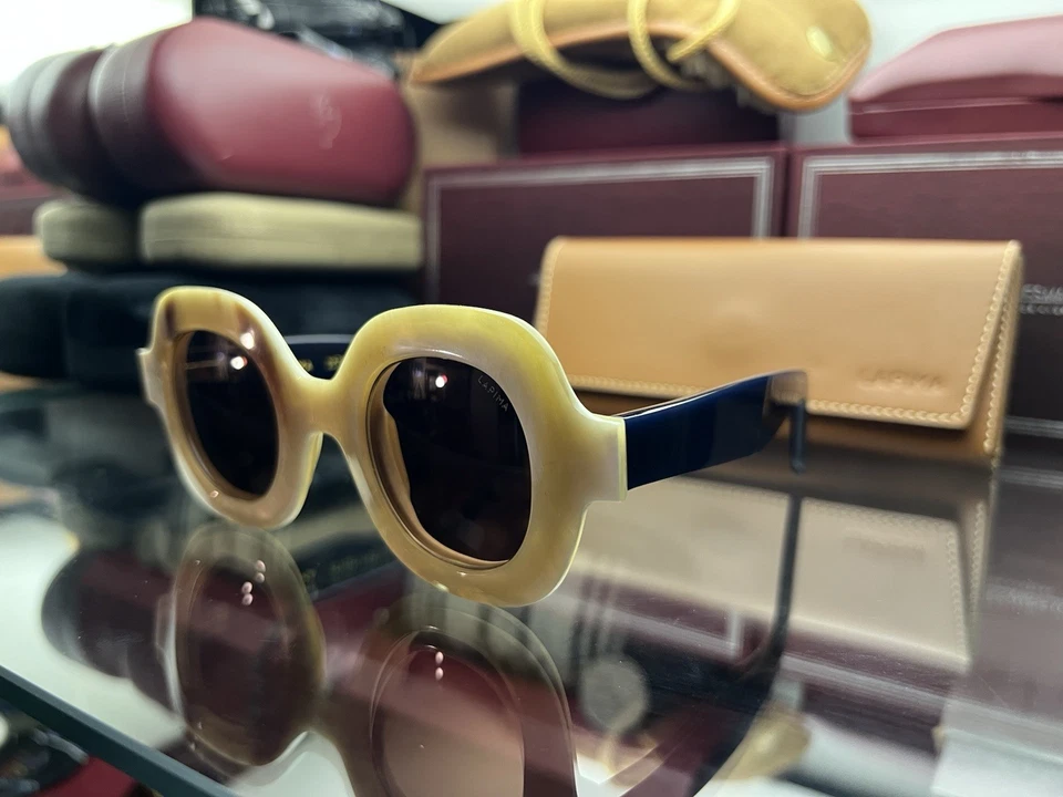 Lapima Catarina Sunglasses Natural Horn Collection With Lapima Leather Case - Image 1 of 4