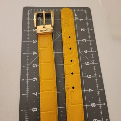 Cinturón Clásico Para Mujer Amarillo Imitación Textura Gator con Hebilla Tono Dorado Talla 35"-39" Foto 1 de 4