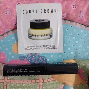Avon True Colour Under Eye Brightening Illuminator Liquid Concealer Free Sample - Picture 1 of 3