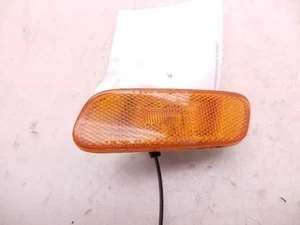 Marcador lateral de luz de esquina/estacionamiento del conductor compatible con 92-00 LEXUS SC SERIES81740-24020 - Imagen 1 de 12