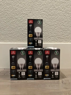 NEW Globe LED Standard Sz Daylight Bulb A19 9 Watt = 60 Watt 800 Lumens Dimmable - Image 1 of 4
