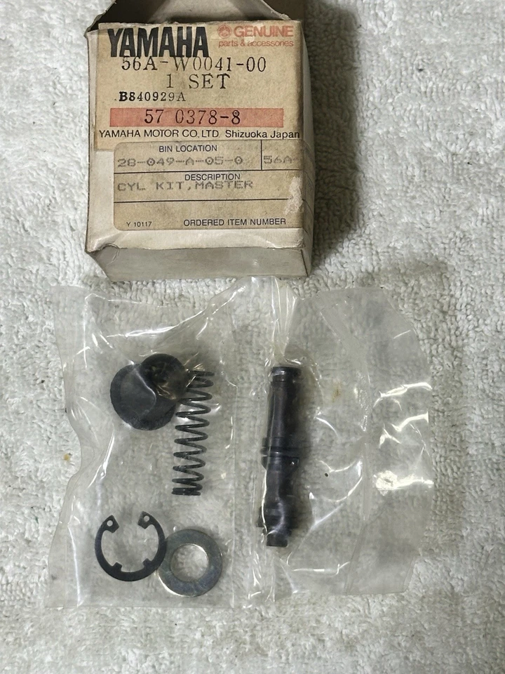 Nuevo de Lote Antiguo Yamaha TT350 TT600 XT350 YZ250 YZ490 YZ80 Kit de Cilindro Maestro 56A-W0041-00 Foto 1 de 1