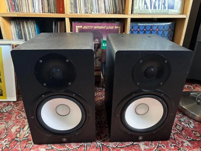 Yamaha HS8I Black Powered Studio Monitors Used GOOD Tested - Image 1 of 4