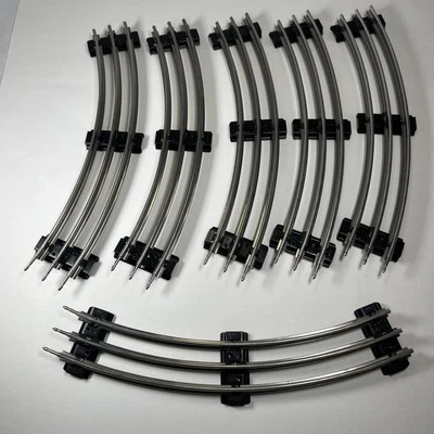 LIONEL 0 GAUGE 3 RAIL 10" CURVED BLACK TIE LOT OF 6 - Image 1 of 2