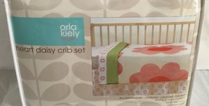 daisy crib bedding