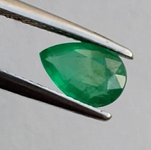 US 1.27 ct. EMERALD NATURAL TOP GREEN Pear ZAMBIA CERTIFIKATE AIG - Picture 1 of 14