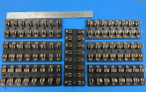 **7-pcs Cooper Bussmann 3835-8 Multiple Pole Fuse Block 8 Pole Fuse Holder 250V - Picture 1 of 4