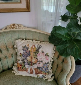18" French Country Style Handmade Wool Needlepoint Pillow Tassel Roses & Fruits - Picture 1 of 9