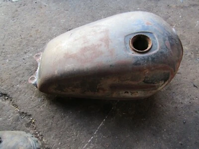 Suzuki GS450 T 1982 tanque de combustible de gasolina 82 Foto 1 de 3