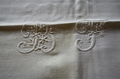 Nappe N°106 ancienne en  lin monogramme BF  306x 110 cm usagée - Photo 1/4