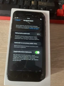 iPhone 7 64GB Czarny - Uszkodzony Ekran, 80% Kondycji Baterii - Zdjęcie 1 z 2