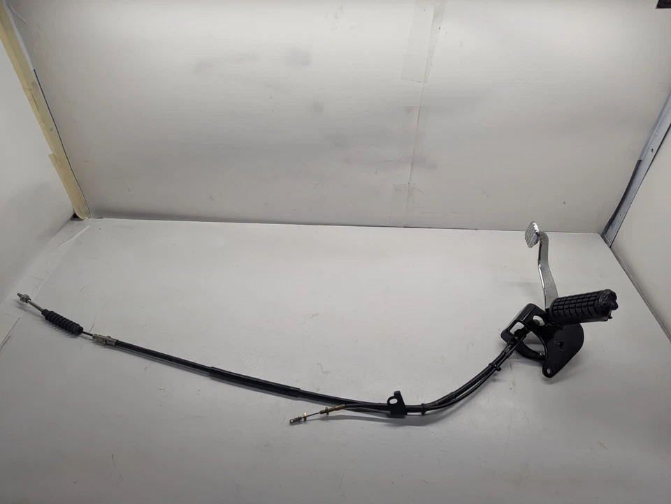 Cable de soporte de pedal de freno trasero Suzuki Gz250 1999-2012 OEM 1999-2012 Foto 1 de 4