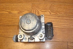 2008 HONDA CIVIC EX 1.8L OEM ABS Anti-Lock Brake Pump Module Assembly - Foto 1 di 5