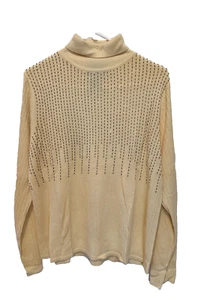 Sag Harbor light weight longsleeved t-neck sweater soft yellow,beading - Picture 1 of 3