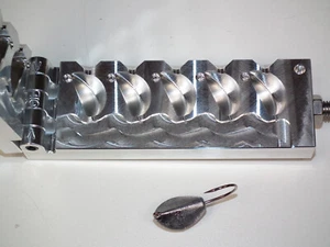 Saltwater Banana NC Jig Production mold 1.25oz 32824 CNC Aluminum Tog Sheepshead - Picture 1 of 4