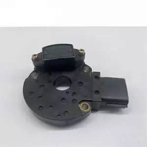 IGNITION MODULE For MITSUBISHI J920 CRANKSHAFT SENSOR for NISSAN SERENA VENETTE; - Picture 1 of 2
