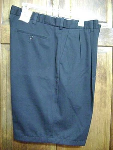 Men's Covington Black Khaki Golf Relaxed Pleated Shorts SZ 36 601 - Picture 1 of 9