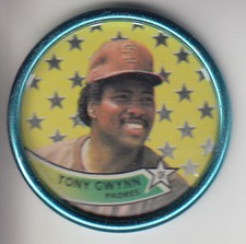 1989 Topps Coins San Diego Padres Baseball Card #4 Tony Gwynn