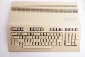 Vintage Commodore 128 Personal Computer in Box - Picture 1 of 23