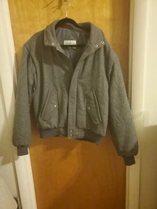 Mens Charles Klein gray short wool Medium M - Picture 1 of 3