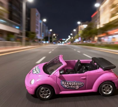 Welly 1/60 VW NUEVO ESCARABAJO Convertible Coche Deportivo Rosa Diecast Coche Modelo Foto 1 de 4