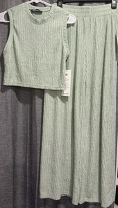 Love Poem Crinkled Rhinestone Crop Top & Pant 2 Piece Set Womans Size Small NWT - Picture 1 of 18