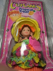 Nip Kenner 08550 Cupcakes Tropical Treat 1991 Sweet Blossom Puppenregal 7 - Bild 1 von 7